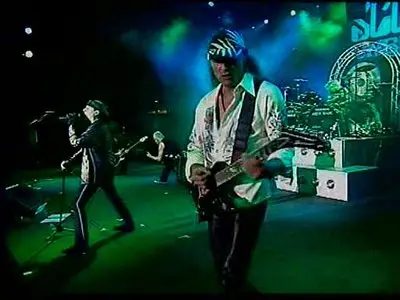 Scorpions - Unbreakable - One Night In Vienna (2005) 