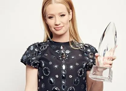 Iggy Azalea - People's Choice Awards Portraits 2015 by Smallz & Raskind