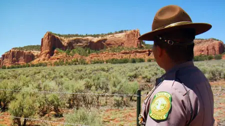 National Geographic - Navajo Cops (2011)