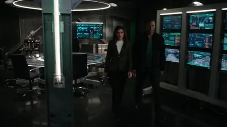 Arrow S08E10