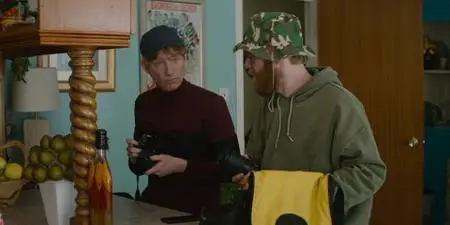 Frank of Ireland S01E02