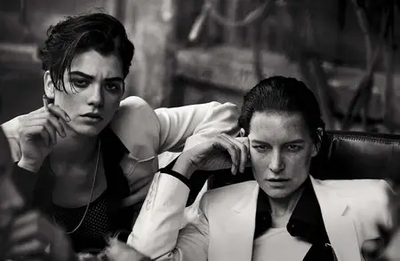 Lunch in Brooklyn by Peter Lindbergh for Vogue Italia May 2015