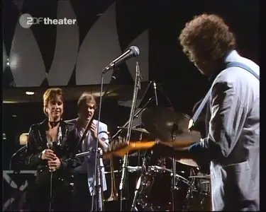 Astrud Gilberto & Band - ZDF Jazz Club 1988 [SATRip]