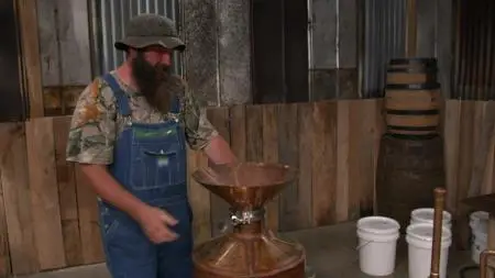 Moonshiners: Master Distiller S02E05 S02E09