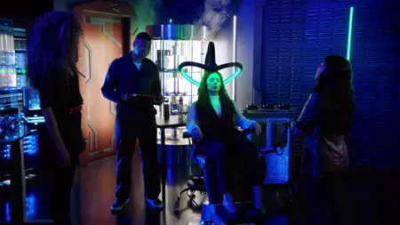 Legends of Tomorrow S07E03