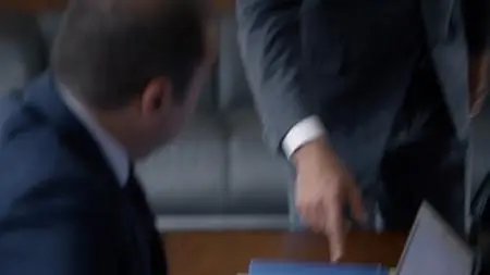 Suits S05E12