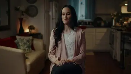 Seduced: Inside the NXIVM Cult S01E02