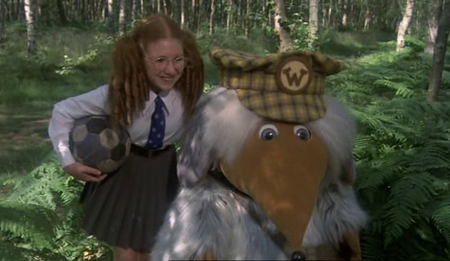 Wombling Free (1977)