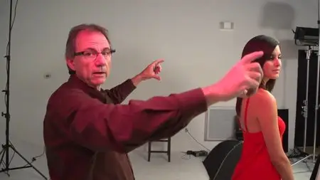 Kelby Training - Tony Corbell - Simple Lighting Techniques for Photographers