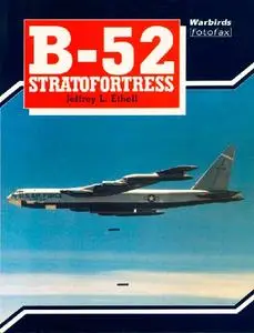 B-52 Stratofortress (Warbirds Fotofax)