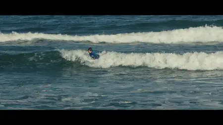 100 Foot Wave S03E01