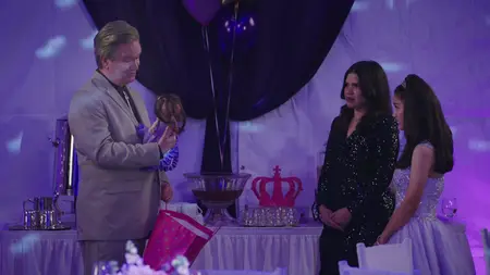 Superstore S04E17