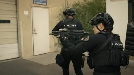 S.W.A.T. S08E14