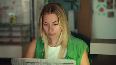 Diary of a Ditched Girl S01E06