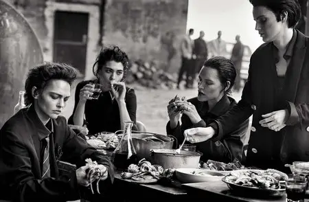 Lunch in Brooklyn by Peter Lindbergh for Vogue Italia May 2015