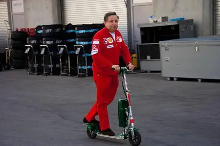 Schlegelmilch Photography F1 2005 Full Season