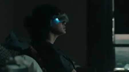 Upload S04E01
