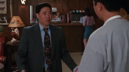 Fresh Off the Boat S06E09