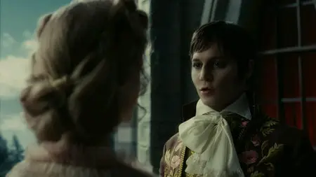 Dark Shadows (2012)