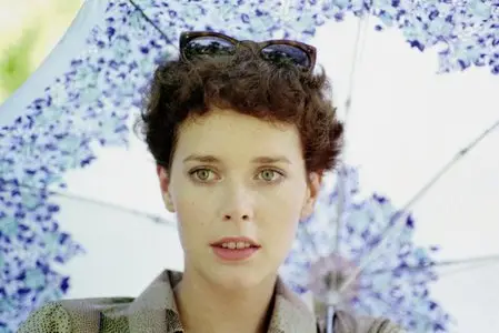 Sylvia Kristel - Emmanuelle 1974