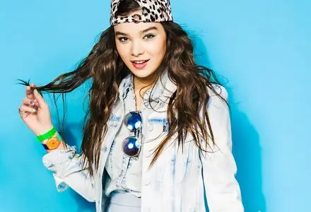 Hailee Steinfeld by Aaron Richter for Nylon Magazine May 2014