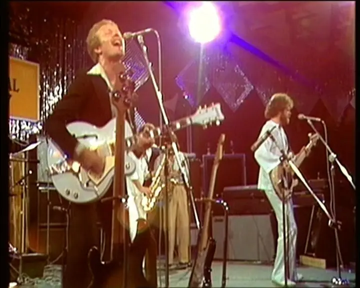 Average White Band - Live At Montreux 1977 (2005)