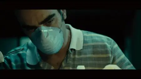 Sleep Tight / Mientras duermes (2011)