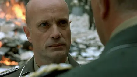Der Untergang "aka" Downfall (2004)
