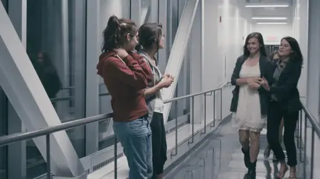 Sarah préfère la course / Sarah Prefers to Run (2013)