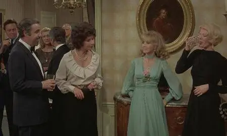 Le charme discret de la bourgeoisie / The Discreet Charm of the Bourgeoisie (1972)