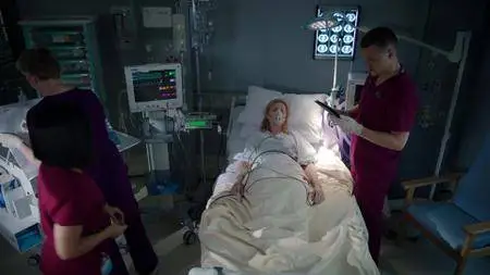 Holby City S20E33