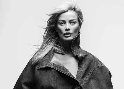 Carolyn Murphy by Inez van Lamsweerde & Vinoodh Matadin for Vogue UK July 2017