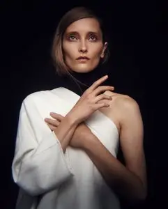 Iekeliene Stange - Dima Hohlov Photoshoot 2014 for How To Spend It Magazine