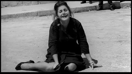 Seduced and Abandoned (1964) [The Criterion Collection #350] [Re-UP]