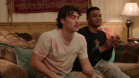 Adults S01E04