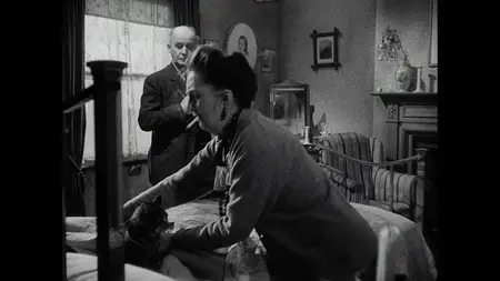 Seven Days to Noon (1950)