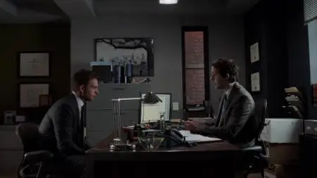 Suits S07E01