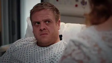 Casualty S32E30