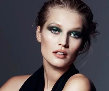 Toni Garrn by Philip Gay for L’Express Styles December 2014