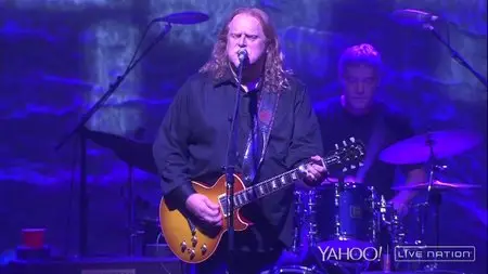 Warren Haynes - Tower Theatre, Upper Darby, Pennsylvania (2015) [WEB-DL 720p]