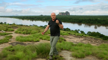 BSkyB -Ross Kemp Extreme World: Mozambique (2016)