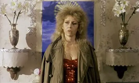 Dark Habits / Entre tinieblas / Нескромное обаяние порока (1983)