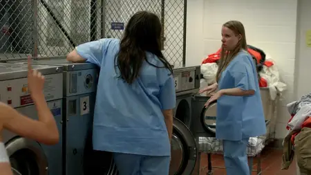 Orange Is the New Black S03E02