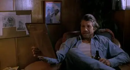 Tremors II: Aftershocks (1996)