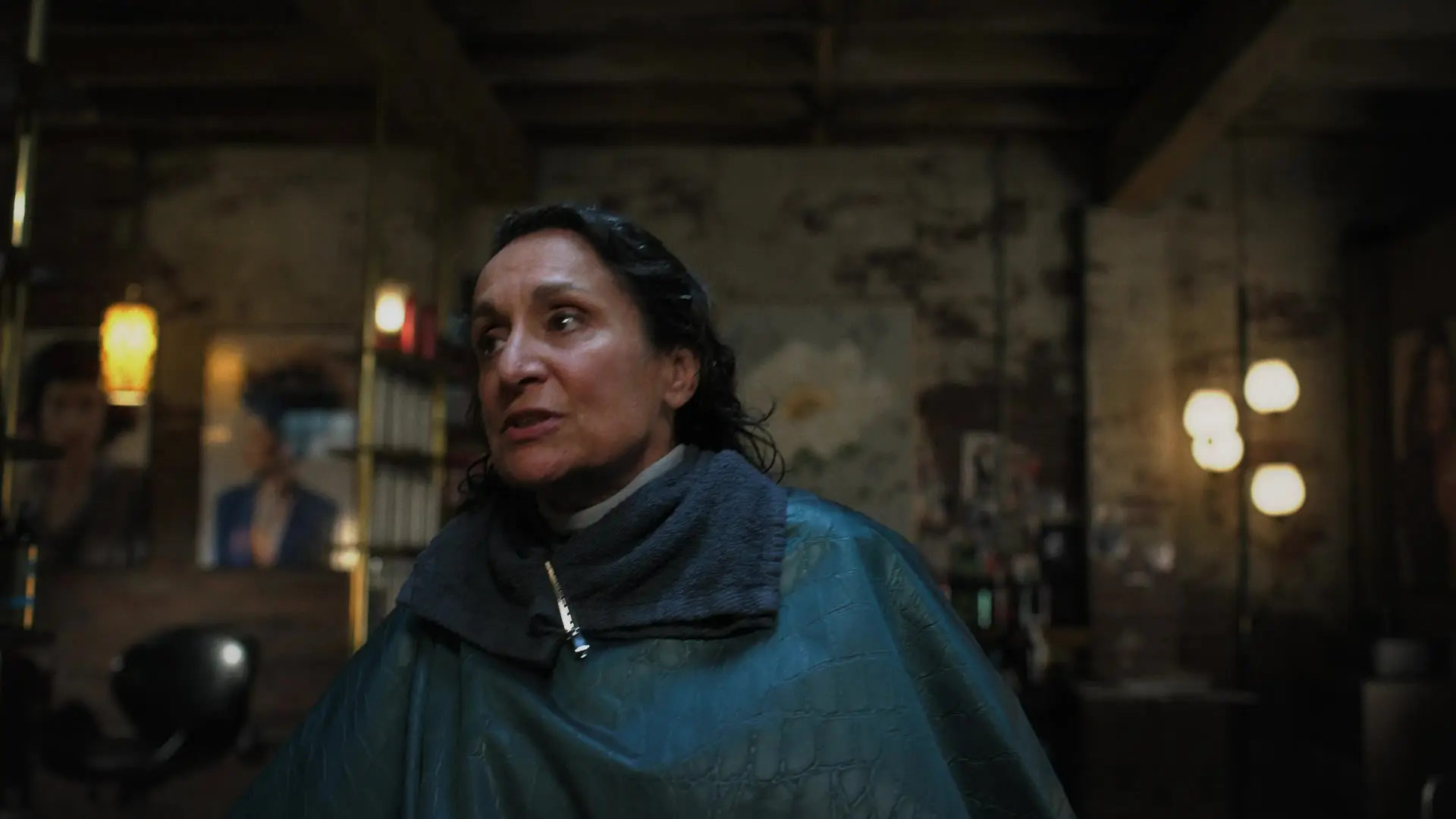 KEVIN CAN F**K HIMSELF S01E03