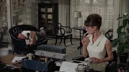 Paris - When It Sizzles (1964)