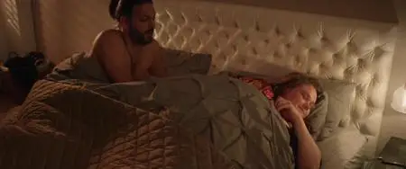 Falling for Figaro (2021)