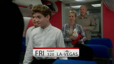 LA to Vegas S01E02