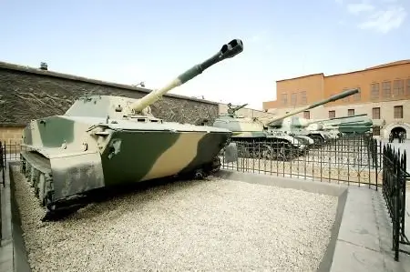 HQ Battle And Armer Tanks Wallpapers