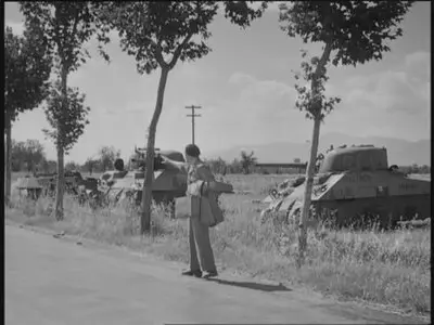 La vita ricomincia / Life Begins Anew (1945)